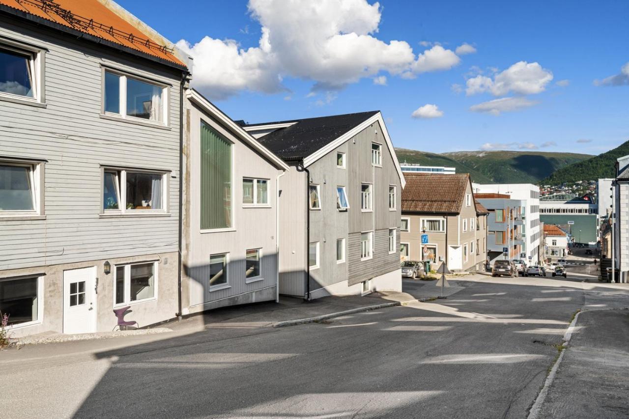 Aparthotel Arctic Homes - Unique Town House 4*